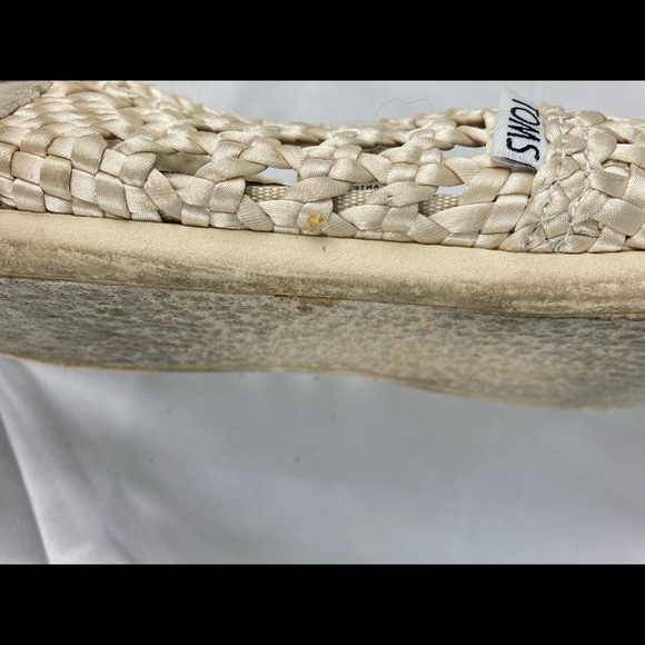 Toms - Picture 4 of 6